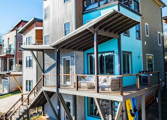 Upstream Penthouse Villa Asheville